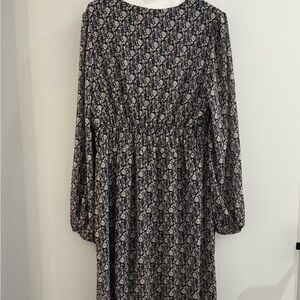 Umgee Navy and Beige Floral Top